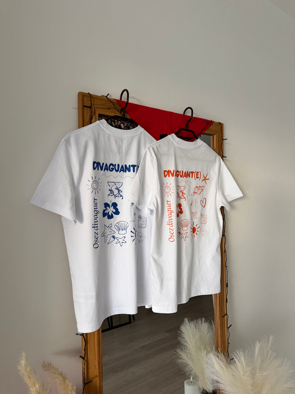 T-shirt manche courte Divaguant(e) Blanc et bleu